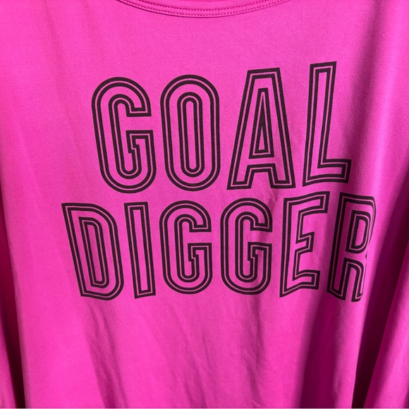 Torrid Fuchsia 'Goal Digger' Tank Top - Picture 4 of 9
